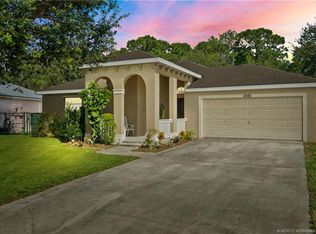 4592 SE Murray Cove Cir, Stuart, FL 34997