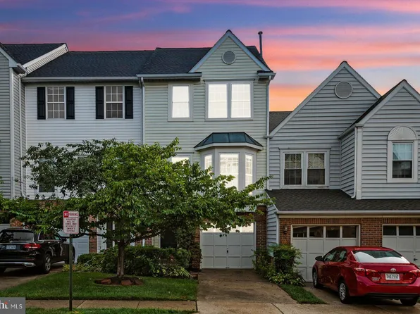 12910 Titania Way, Woodbridge, VA 22192