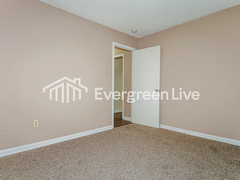 5991 Raintree Dr — Photo 10