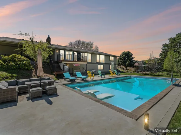 1050 W South Slope Rd, Emmett, ID 83617