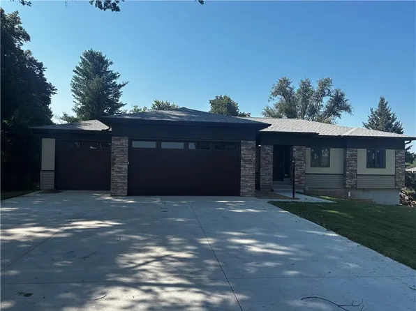 3408 Brown Rd, Saint Joseph, MO 64506