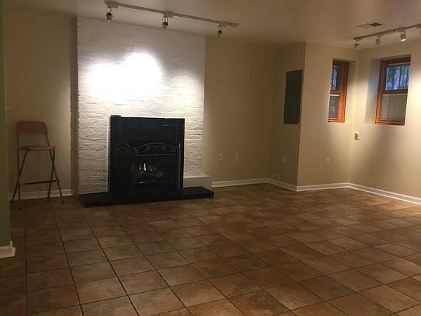 Fireplace and Livingroom