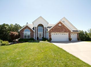 304 Bennington Ct, Troy, MO 63379