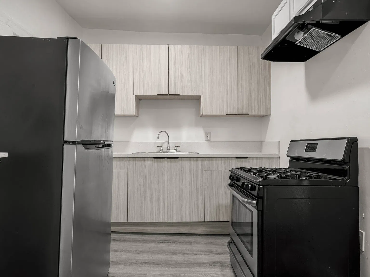 The Richmond Apartments — Photo 4