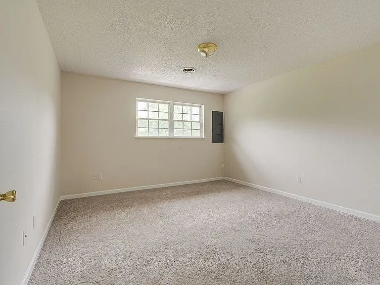 749 Nickelsville Hwy — Photo 29