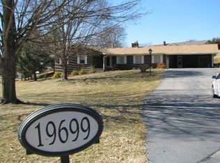 19699 McCray Dr, Abingdon, VA 24211