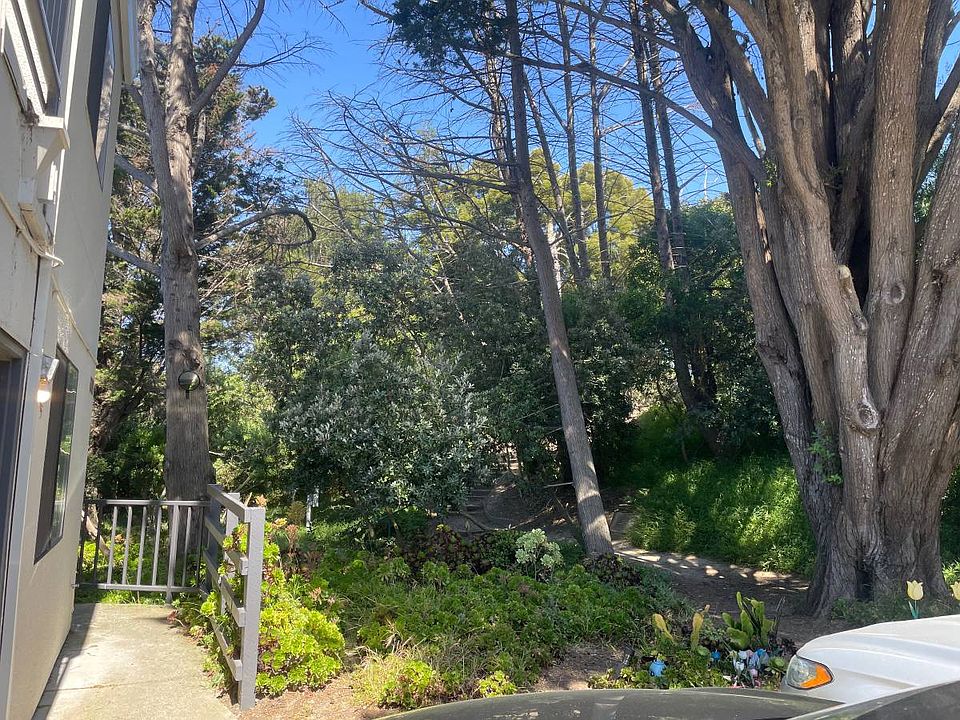 1st image of 713 Nine One Appian Way #714