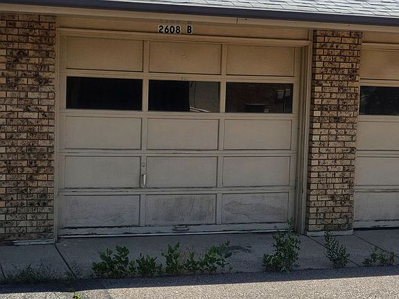 4th image of 2608 Leisure Dr #A-d