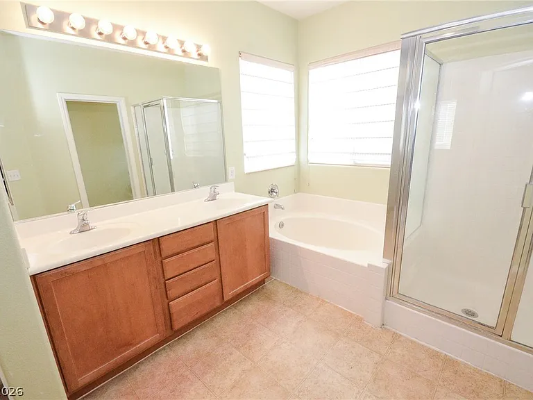 10624 Allegrini Dr — Photo 22