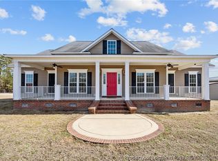 5640 Saddleback Trl, Wade, NC 28395