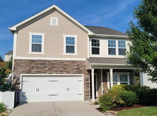 4245 Lochurst Dr, Pfafftown, NC 27040