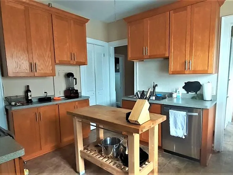 3015 N Prospect Ave — Photo 6