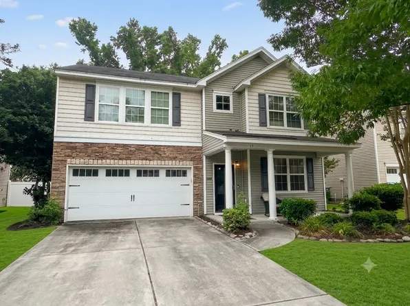 17 Cedar Creek Cir, Beaufort, SC 29906