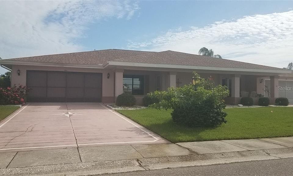 1st image of 307 Linger Ln