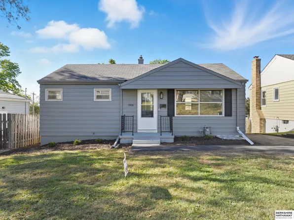 3906 N 66th St, Omaha, NE 68104