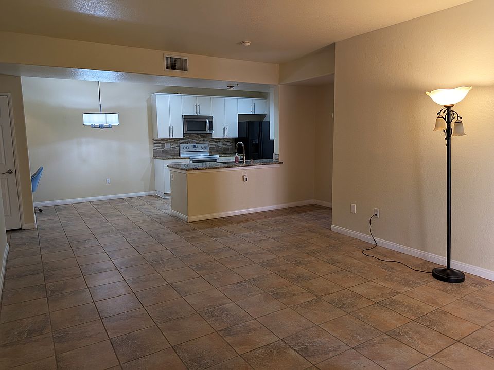 1st image of 24909 Madison Ave Unit 2924