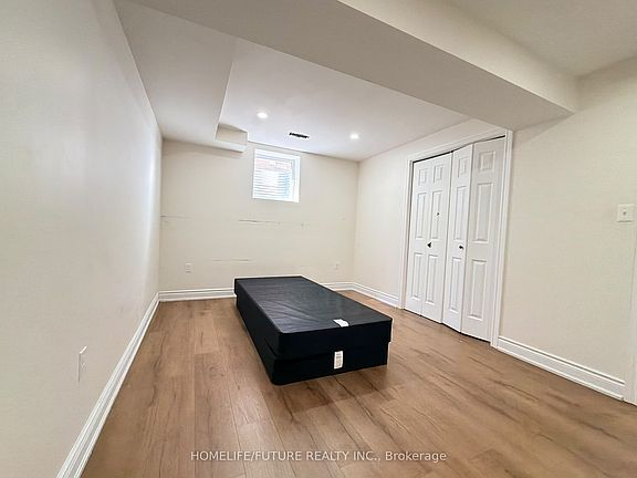 5th image of 61 Wideman Blvd #Basement