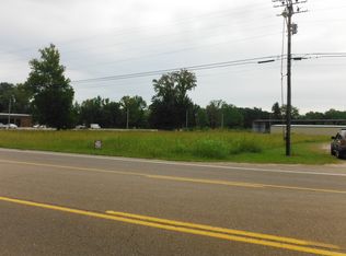 Hwy 70, Huntingdon, TN 38344