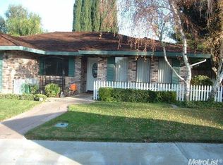 915 Walnut Woods Ct, Woodland, CA 95695