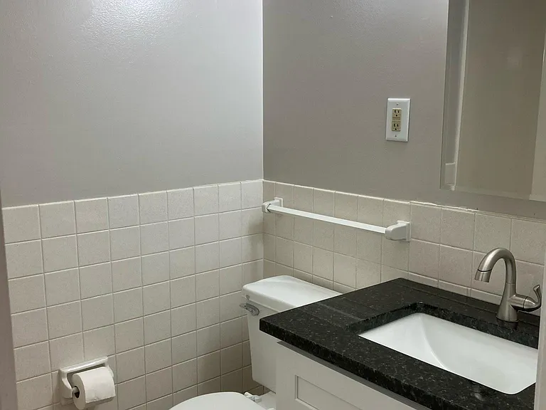 1029 Raymond Ave #4 — Photo 10