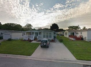 5 Deep Channel Dr, Berlin, MD 21811