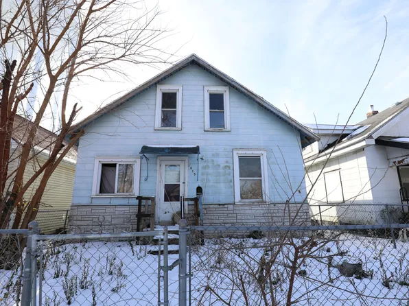 1615 W 1st St, Marion, IN 46952