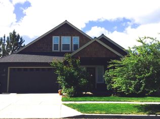 20693 Snow Peaks Dr, Bend, OR 97701