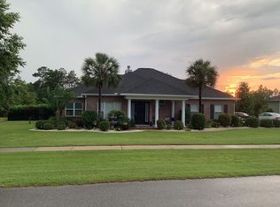 253 Club House Dr W, Freeport, FL 32439