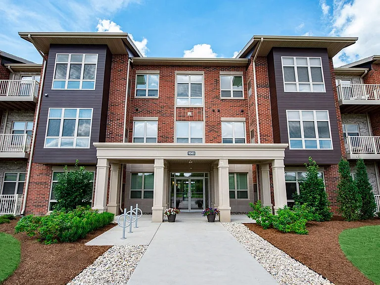 Paragon Place at Bear Claw Way — Photo 62