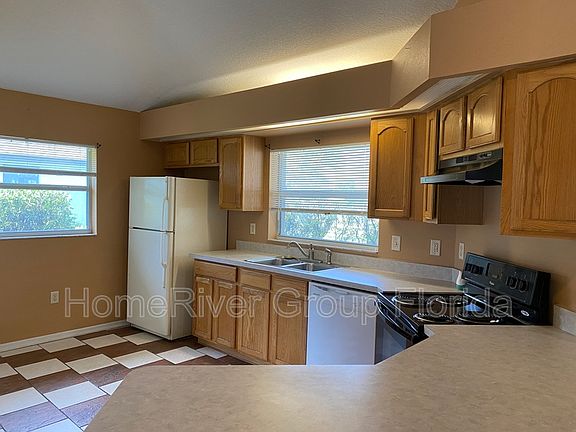 5th image of 4491 Marsh Harbor Dr
