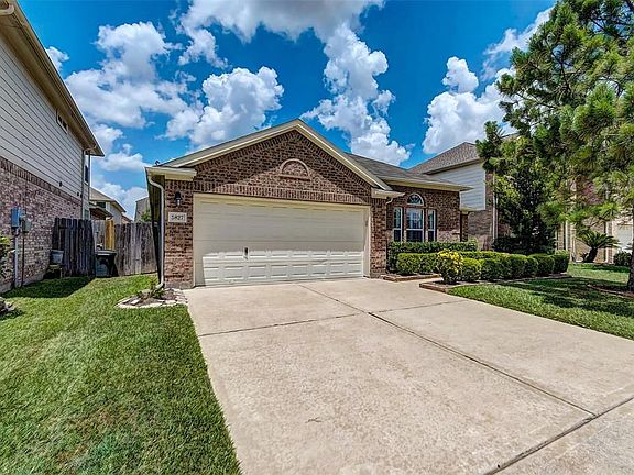 3rd image of 5827 Lundwood Ln