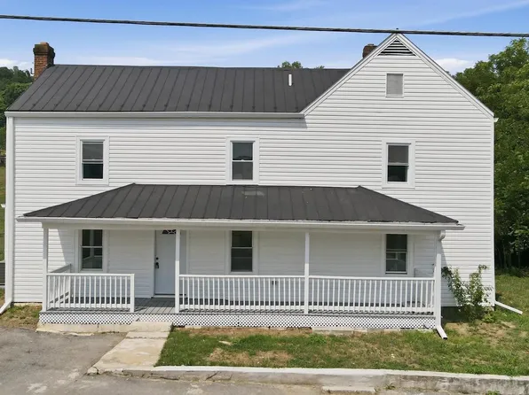 12769 Back Creek Valley Rd, Hedgesville, WV 25427