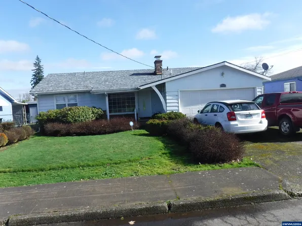 964 Vinyard Ave NE, Salem, OR 97301