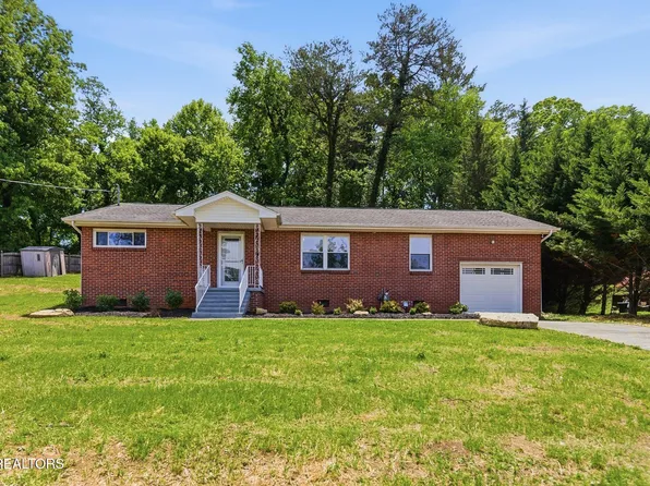 1414 Maple Dr, Knoxville, TN 37918