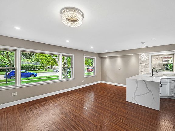 3rd image of 7648 Kenneth Ave