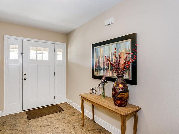 5th image of 4593 Belvedere Cir