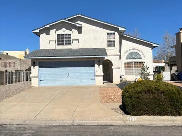 5137 Roanoke Ave NW, Albuquerque, NM 87120