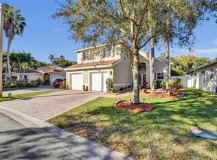 5097 SW 34th Ter, Fort Lauderdale, FL 33312