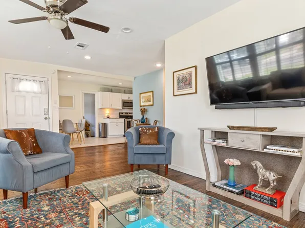 3209 Marys Ln, Fort Worth, TX 76116