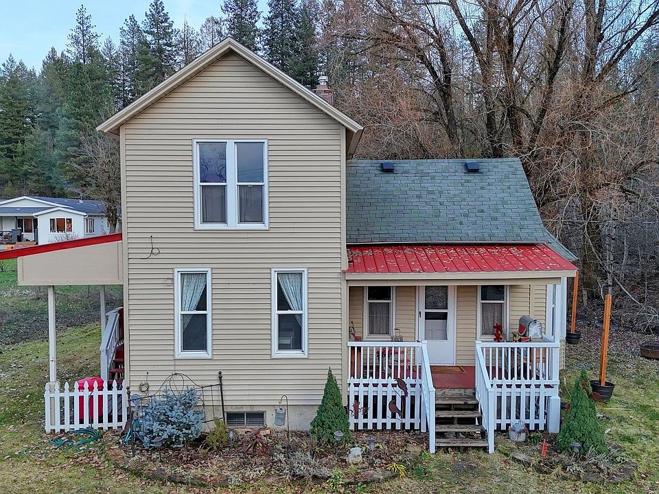 1st image of 3926 E Chattaroy Rd
