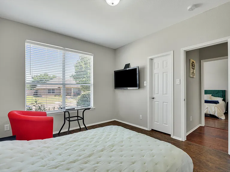 200 Shadybrook Dr — Photo 34