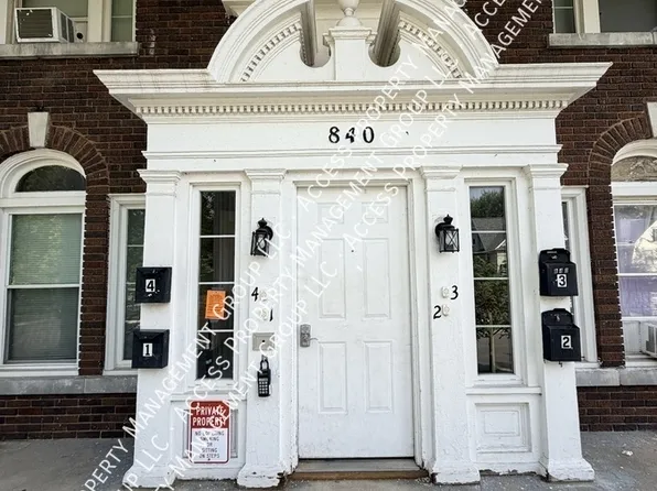 840 Kalamazoo Ave SE APT 1, Grand Rapids, MI 49507