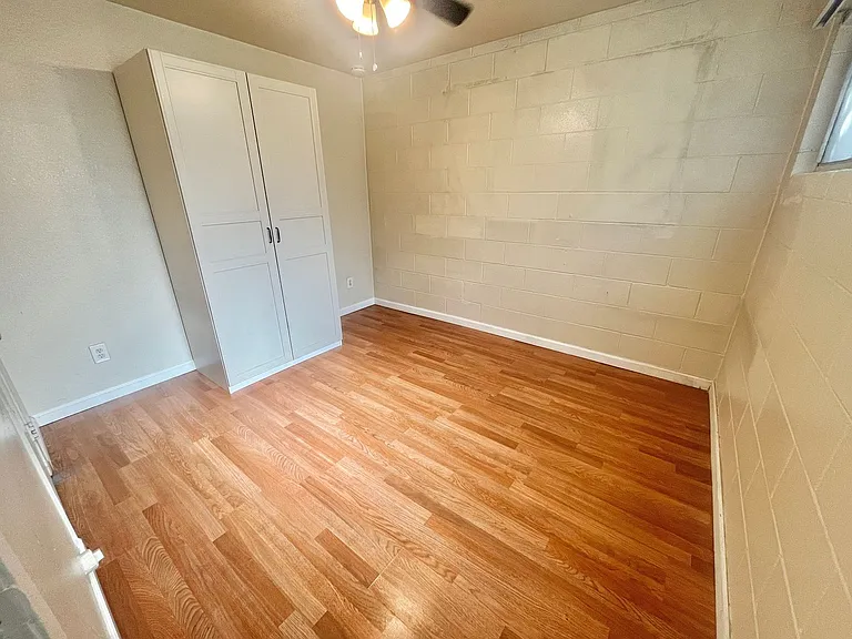 4665 Cherokee Ave #19 — Photo 7