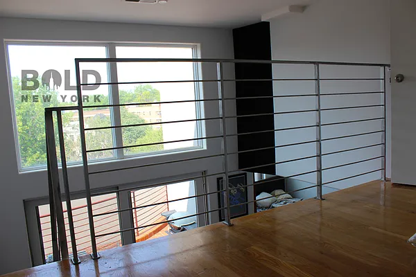 Rented by Bold New York | media 26