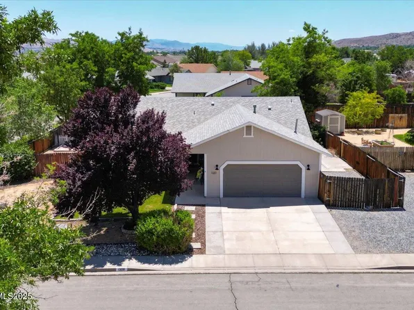 1320 Longspur Way, Sparks, NV 89441