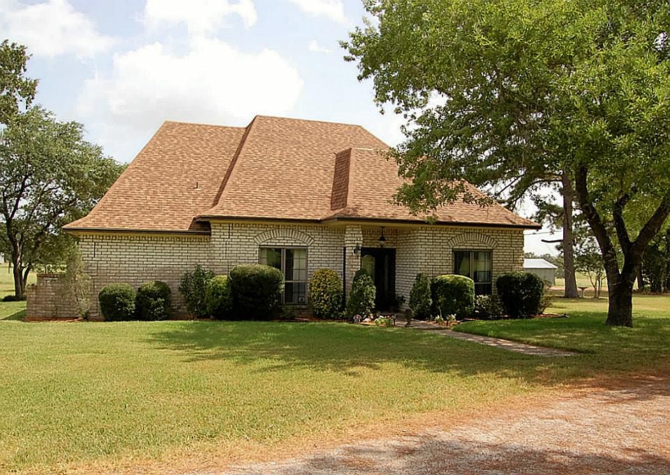 2nd image of 323 Obannon Ranch Rd