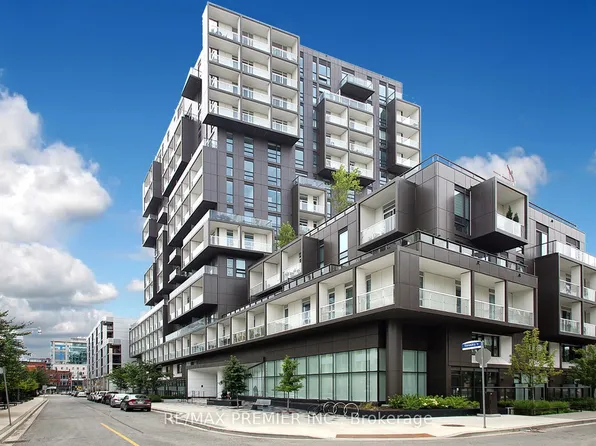 80 Vanauley St #805, Toronto, ON M5T 0C9
