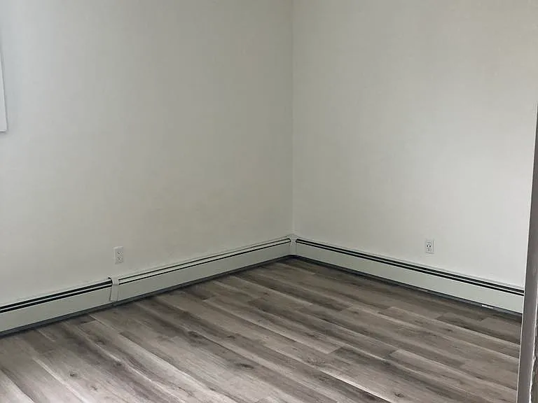 190 Oakdene Ave #110 — Photo 9