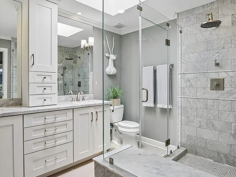 11646 Manor Park Dr — Photo 19