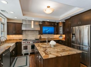 13585 Timber Crest Dr, Maple Grove, MN 55311